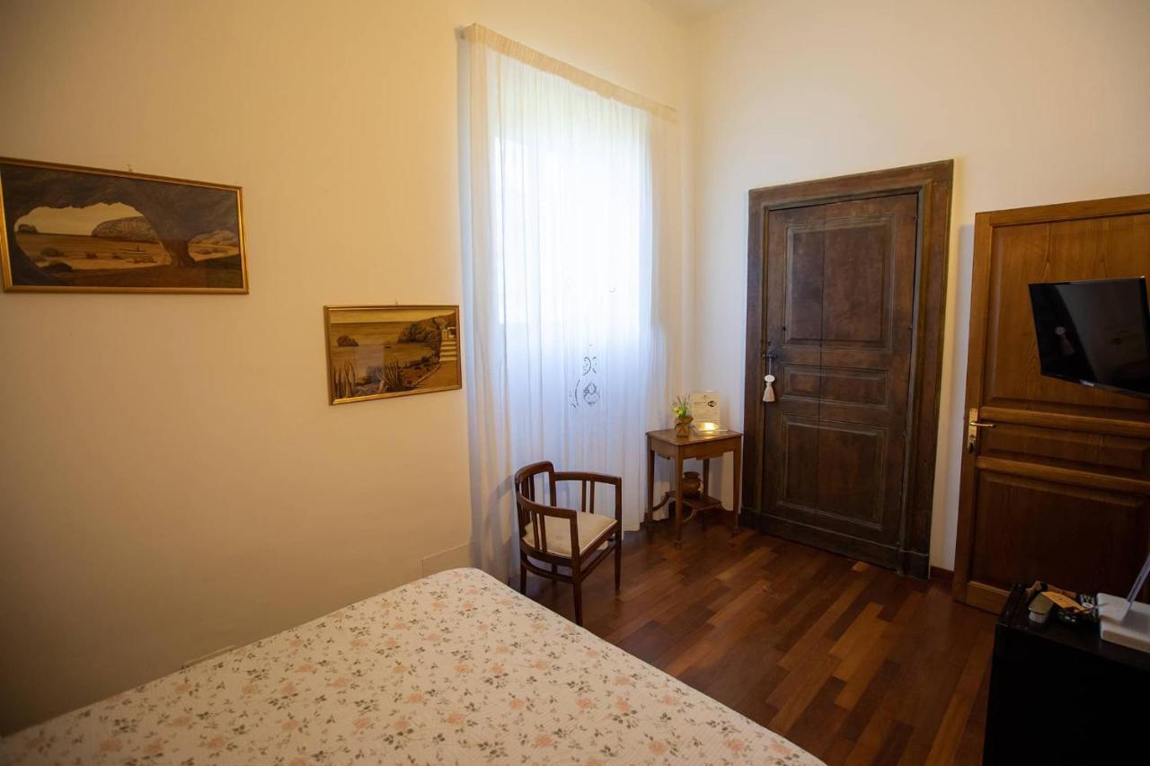 Il Castello Di San Sergio Чентола Екстериор снимка
